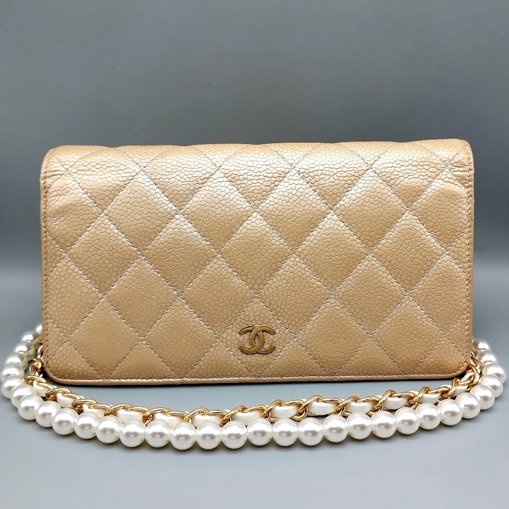 🖤CANEL Gold Metallic Quilted Leather Wallet/Clutch🖤 - Picture 16 of 17